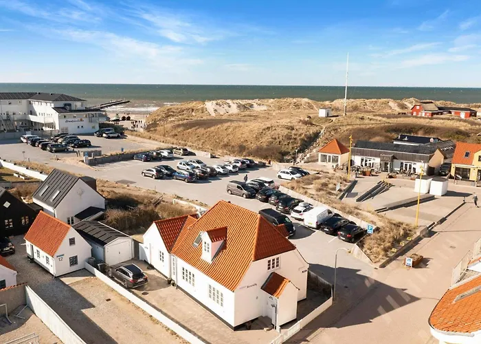 Cozy Coastal Retreat - By Traum Дом отдыха Лёккен